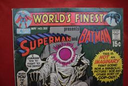 WORLDS FINEST #202 | NEAL ADAMS COVER | *TOP STAPLE DETACHED - BIT OF CREASING*