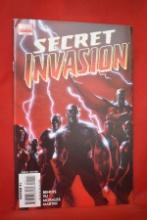 SECRET INVASION #1 | KEY 1ST ISSUE - SKRULLS INVADE THE EARTH