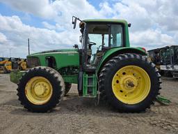 John Deere 7520 Farm Tractor