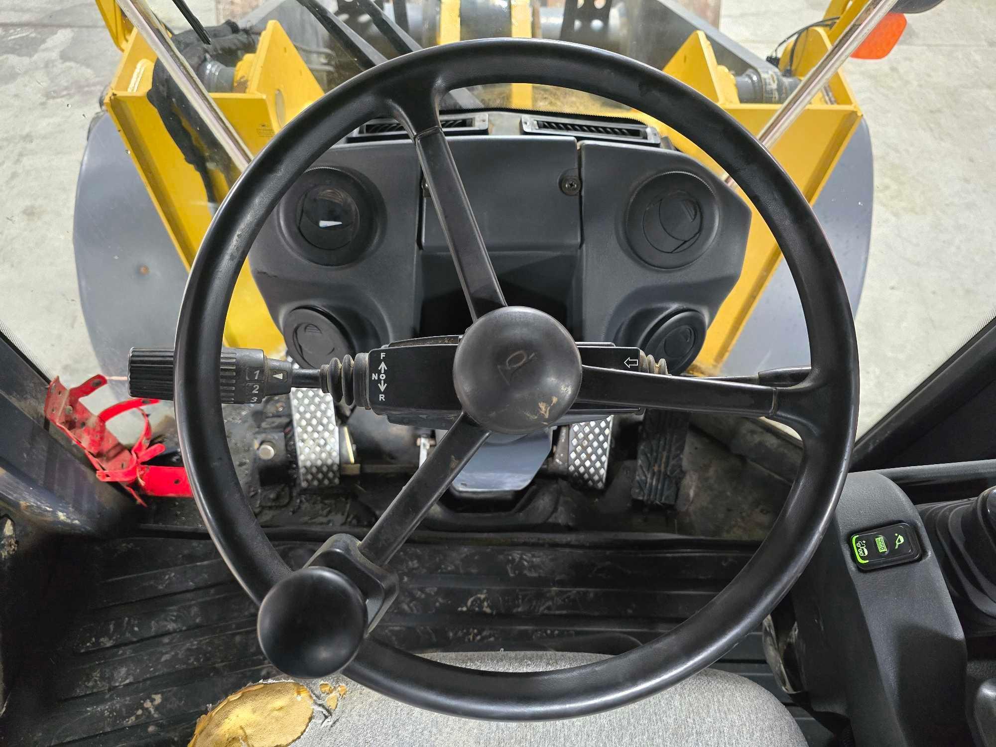 2015 John Deere 544K Wheel Loader