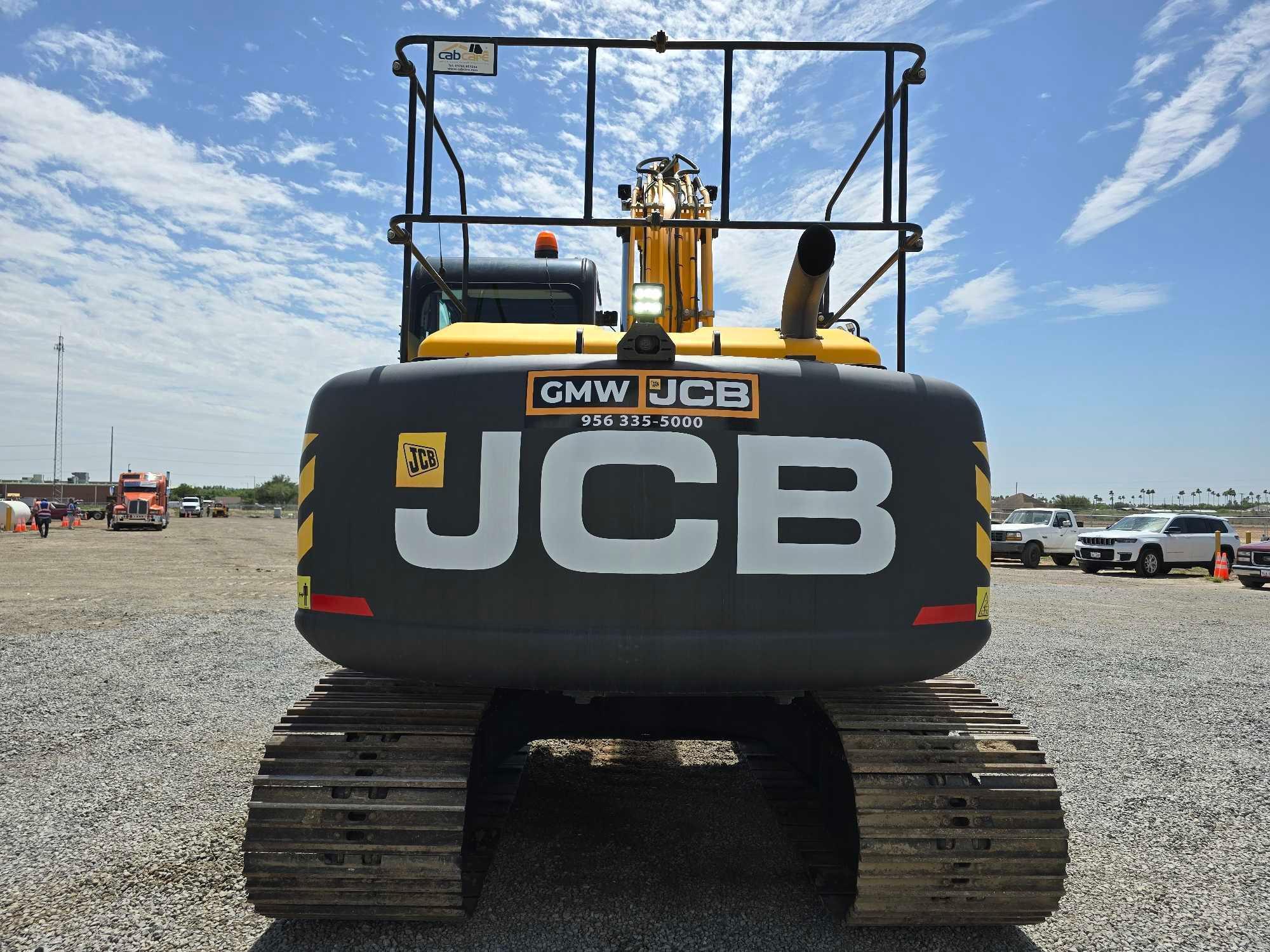 2018 JCB JS131LC Hydraulic Excavator