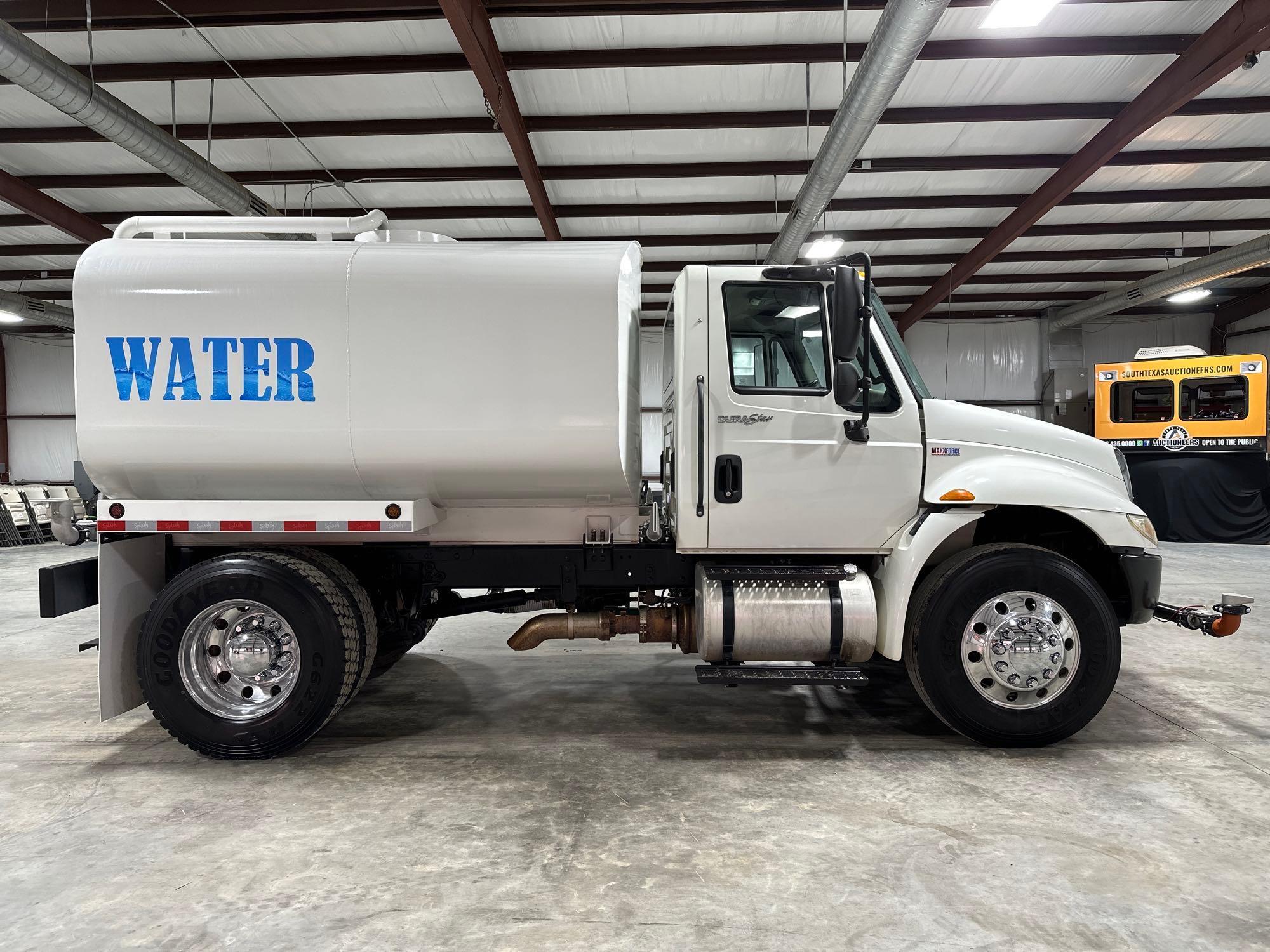 2014 International DuraStar 4300 Water Truck