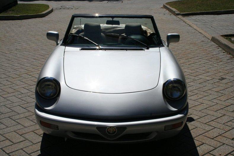 1991 Alfa Romeo Spider Veloce Series 4