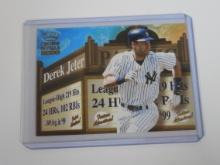 2000 PACIFIC CROWN ROYALE DEREK JETER FEATURE ATTRACTIONS