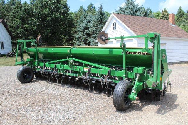 GREAT PLAINS SOLID STAND DRILL 2000, 20'FT 7"