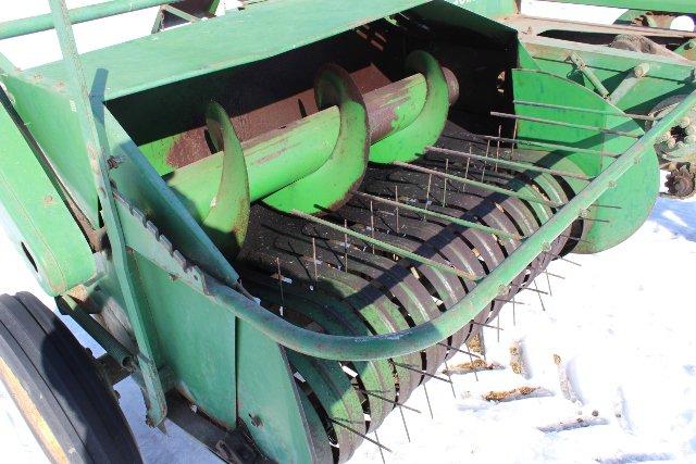 JD 14T SMALL SQUARE BALER, ALWAYS SHEDDED