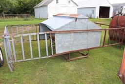 SMALL CATTLE CREEP FEEDER WITH SIDES