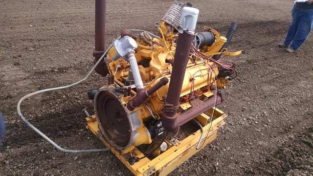 IH SICARD SELF CONTAINED SNOW BLOWER WITH
