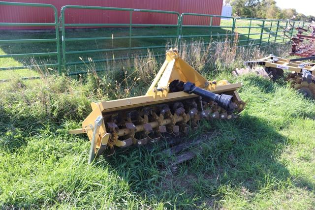 8' KING KUTTER 3PT ROTO TILLER, LESS THAN 3 YEARS OLD, USED ON LESS THAN 25 ACRES,