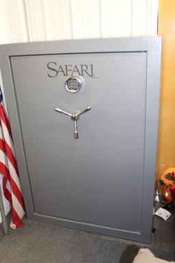 Safari 48 Gun Safe, Cannon, Keypad Lock, 20”x40”x55”
