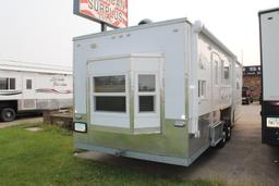 ***2016 AMERICAN SURPLUS ICE CASTLE 8' X 24' GRAND CASTLE ON VALLEY TANDEM AXLE HYD FRAME