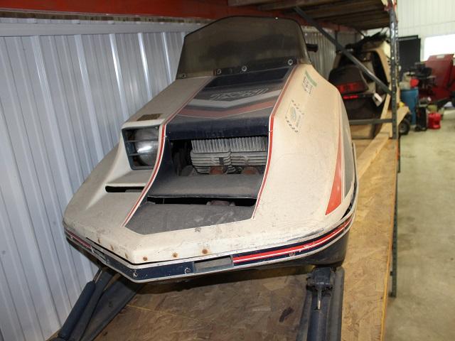1977 Polaris TX250 Snowmobile, Running Condition, Cleats, Studs, 1587 Miles