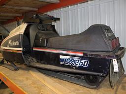 1977 Polaris TX250 Snowmobile, Running Condition, Cleats, Studs, 1587 Miles