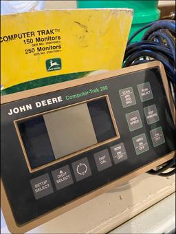 JD Computer Trak 250 monitor w/ manual serial # AOMC250011709.
