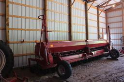 CaseIH 5400 Press Drill, 20’ Mulch-Till, Mounted, 10” Spacing, Markers, Acr