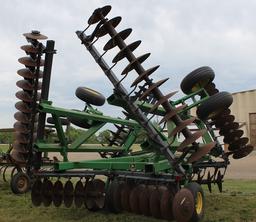 John Deere 630 Disk, 25.5’, Tandems On Mainframe and Wings, SN- N00630X0086