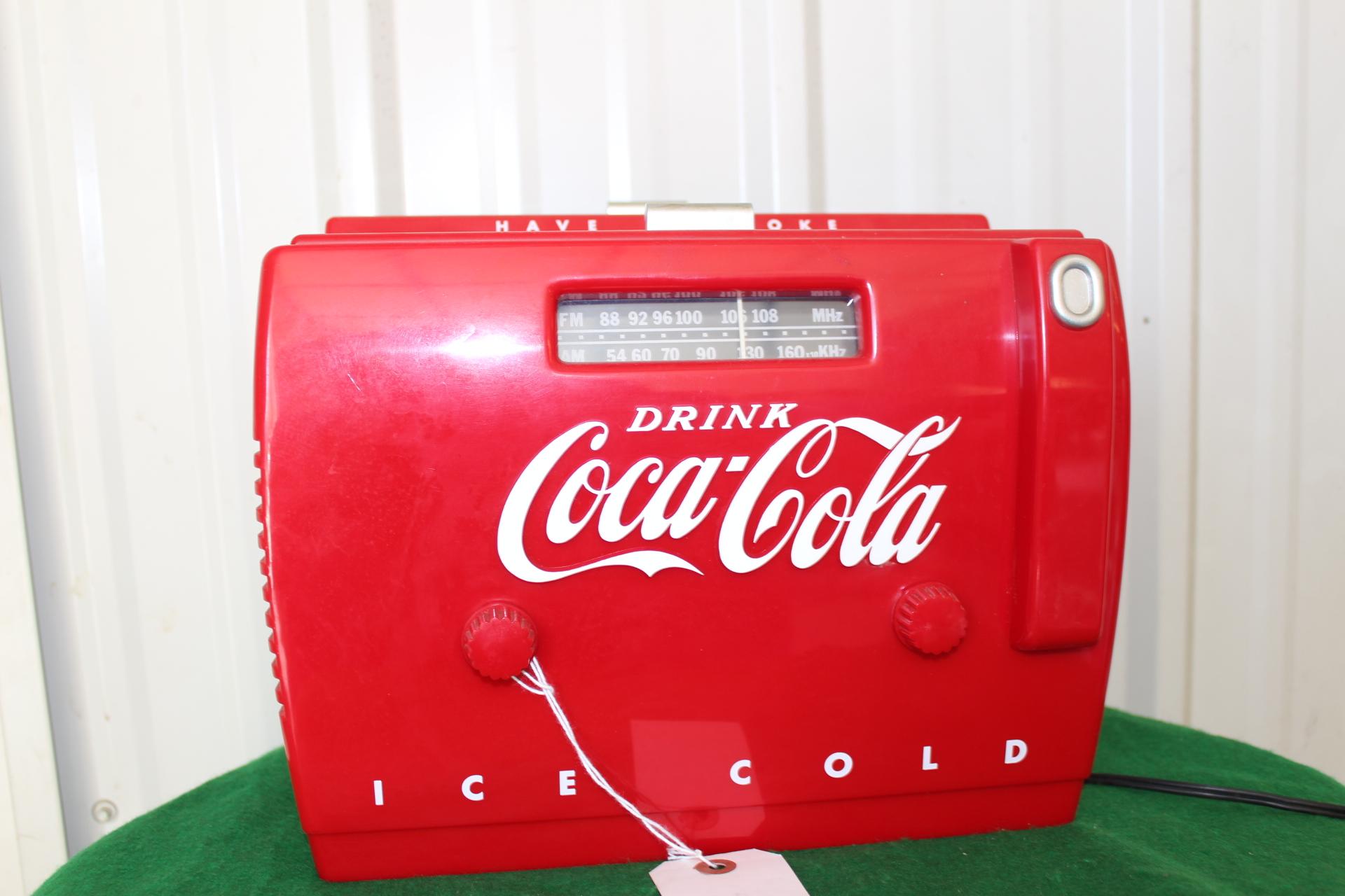 Coca Cola radio, plastic case