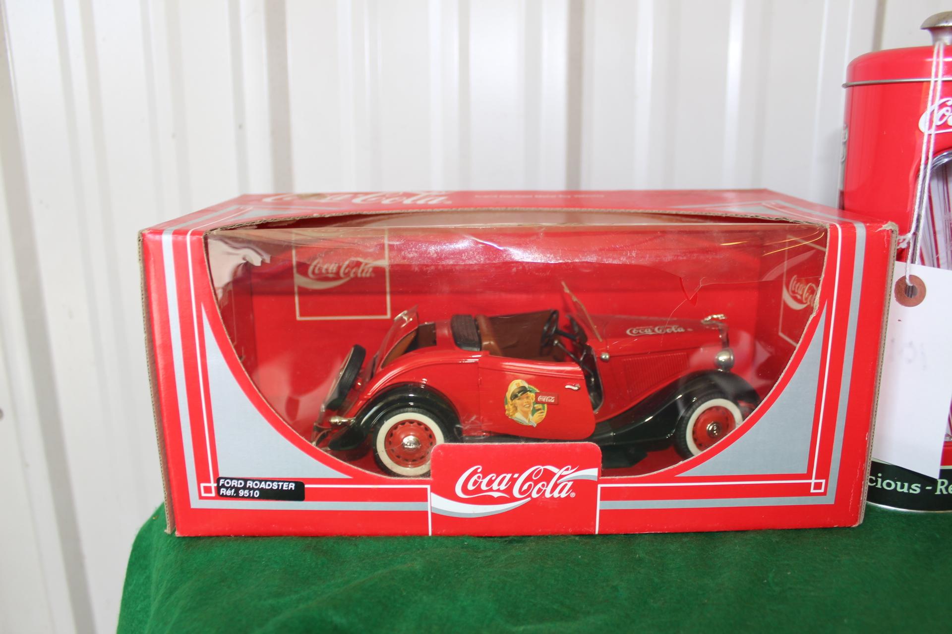 Cocal Cola replica car and canister with straws