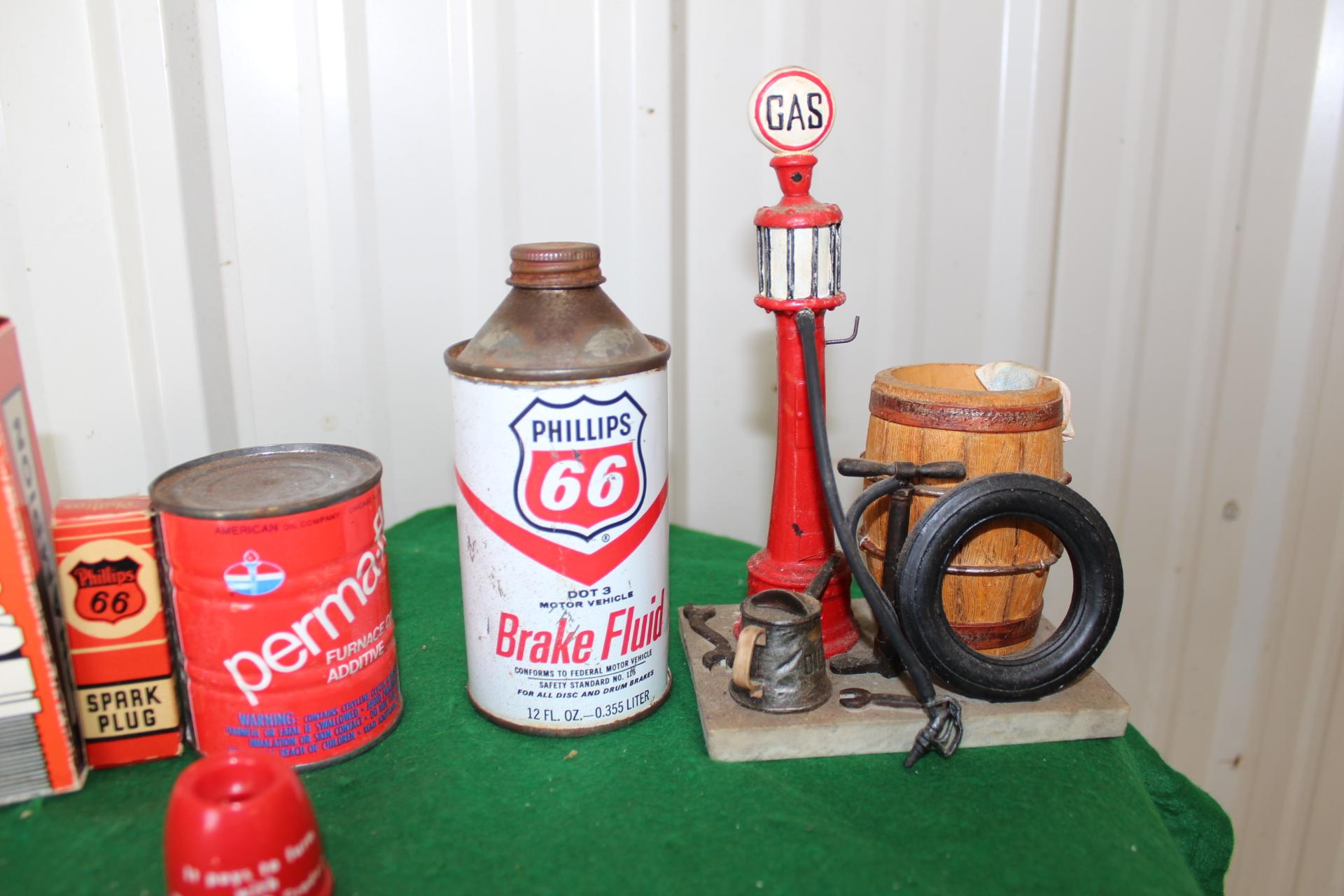 Gas and oil memorabilia, Phillips 66 spark plug, Texaco coin bank