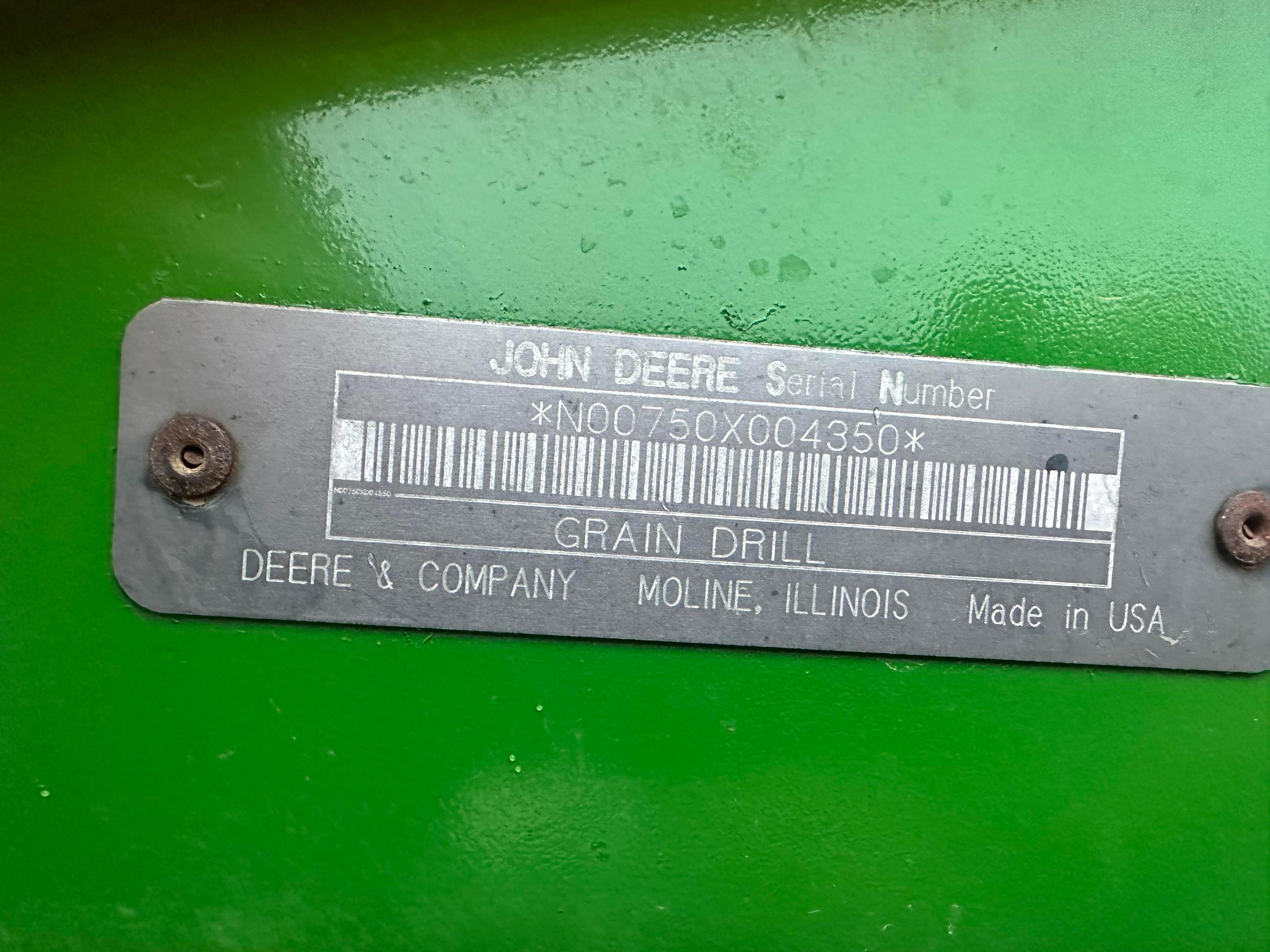 John Deere 750  15’ No Till Grain Drill