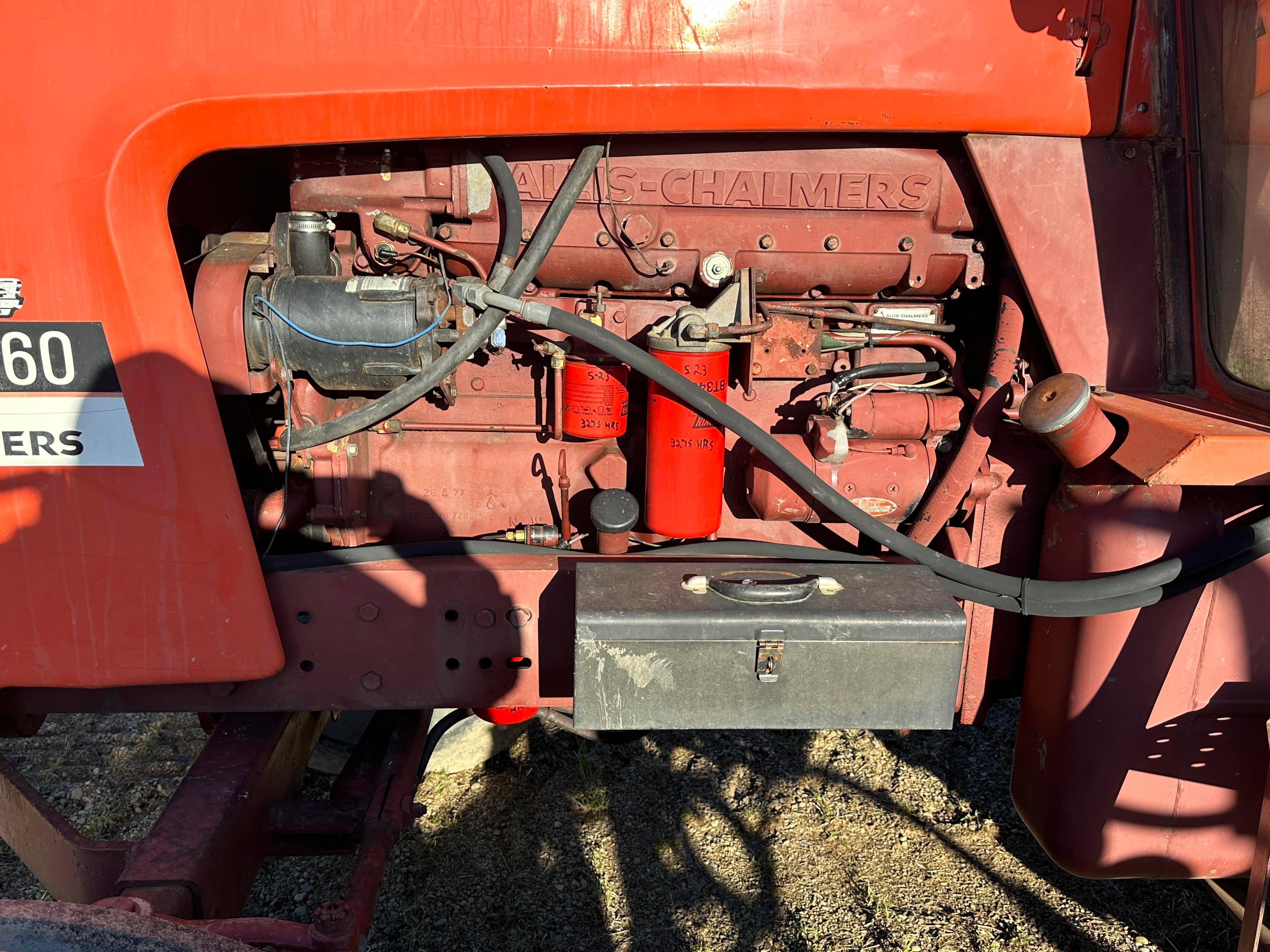 Allis Chalmers 7060  2WD Cab Tractor
