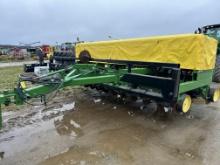 John Deere 750  15’ No Till Grain Drill