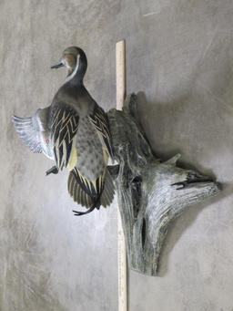 "Crow Springs Collection" by Loon Lake Decoy Company, Inc 1148/2100