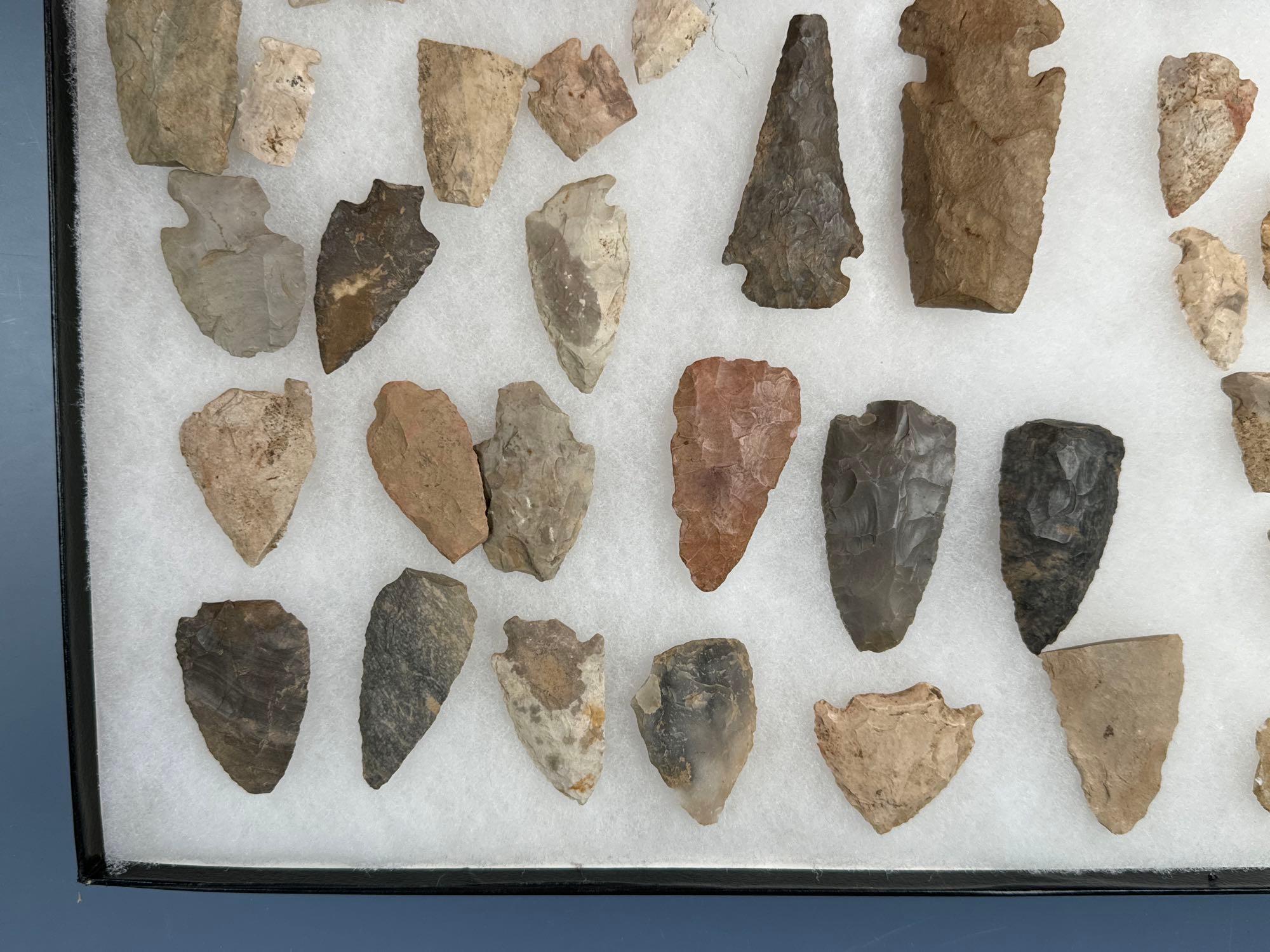 Large Lot of Central States/Midwestern Arrowheads, Some Broken, Many Whole, Longest is 3"