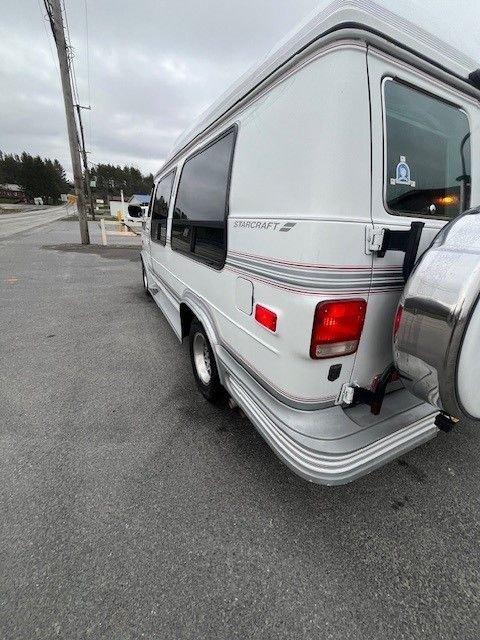 1995 GMC 2500 Conversion Van