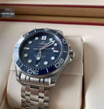 Omega Seamaster Blue Comes w/Box & Papers