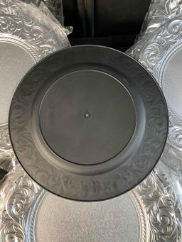 100 Pcs Antique Charger Plates Bulk 13 Inch Embossed Rim Plastic Charger Plate Decorative Round