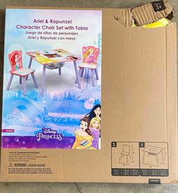 Delta Children Princess Table and Chair Set with Storage