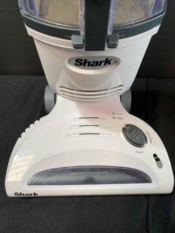 Shark Navigator Freestyle Upright Bagless Cordless Stick Vacuum