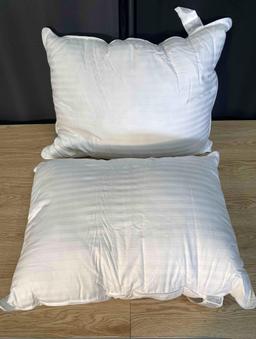 Beckham Hotel Collection Bed Pillows for Sleeping, Queen
