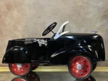 Vintage Restored Gendron Ford Skippy Pedal Car