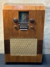 Ekco Type C36 Radio Receiver