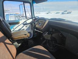 1981 Ford 8000 Gravel Truck