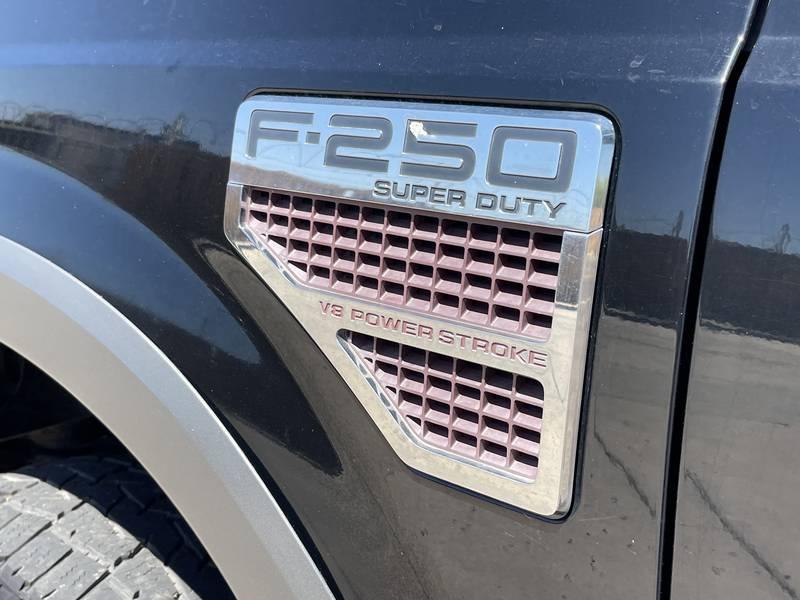 2008 Ford F-250 Super Duty 4 Door Sedan