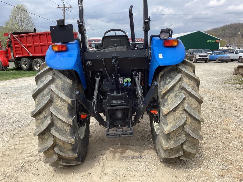 NEW HOLLAND TD5040 TRACTOR