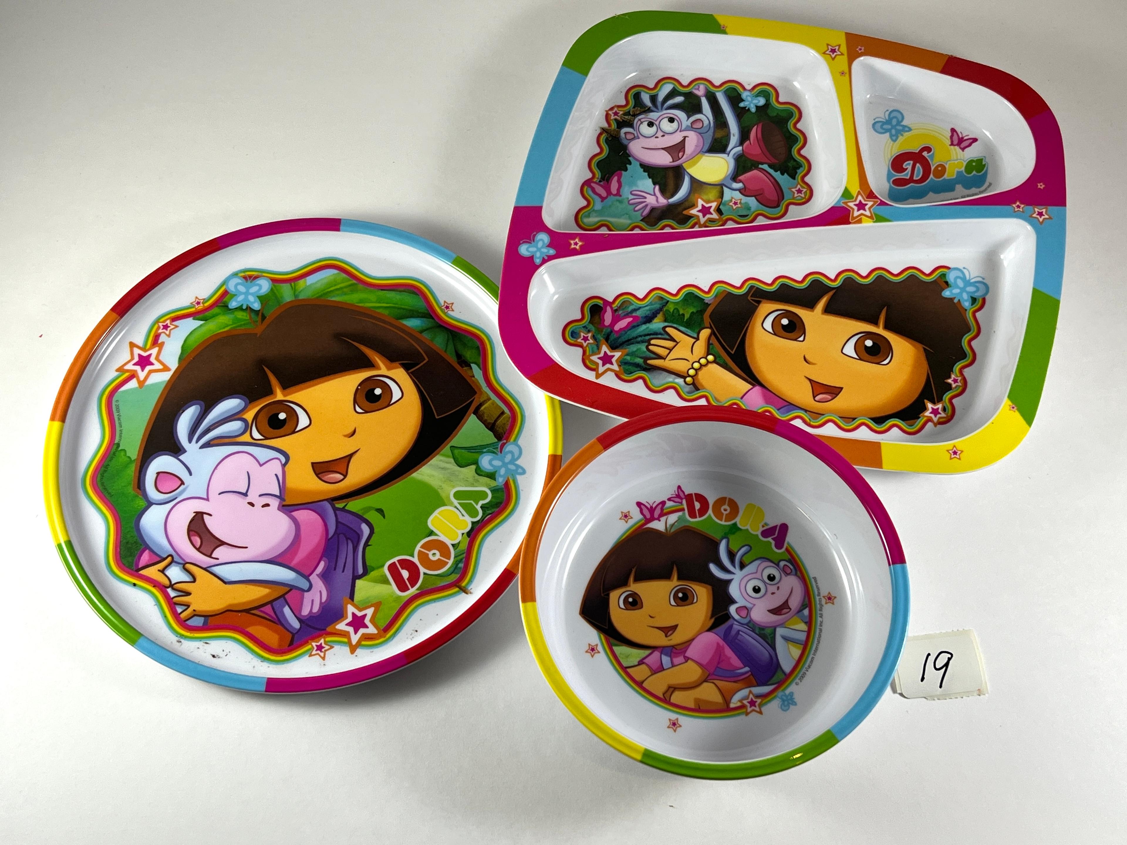 Dora the Explorer plastic plates