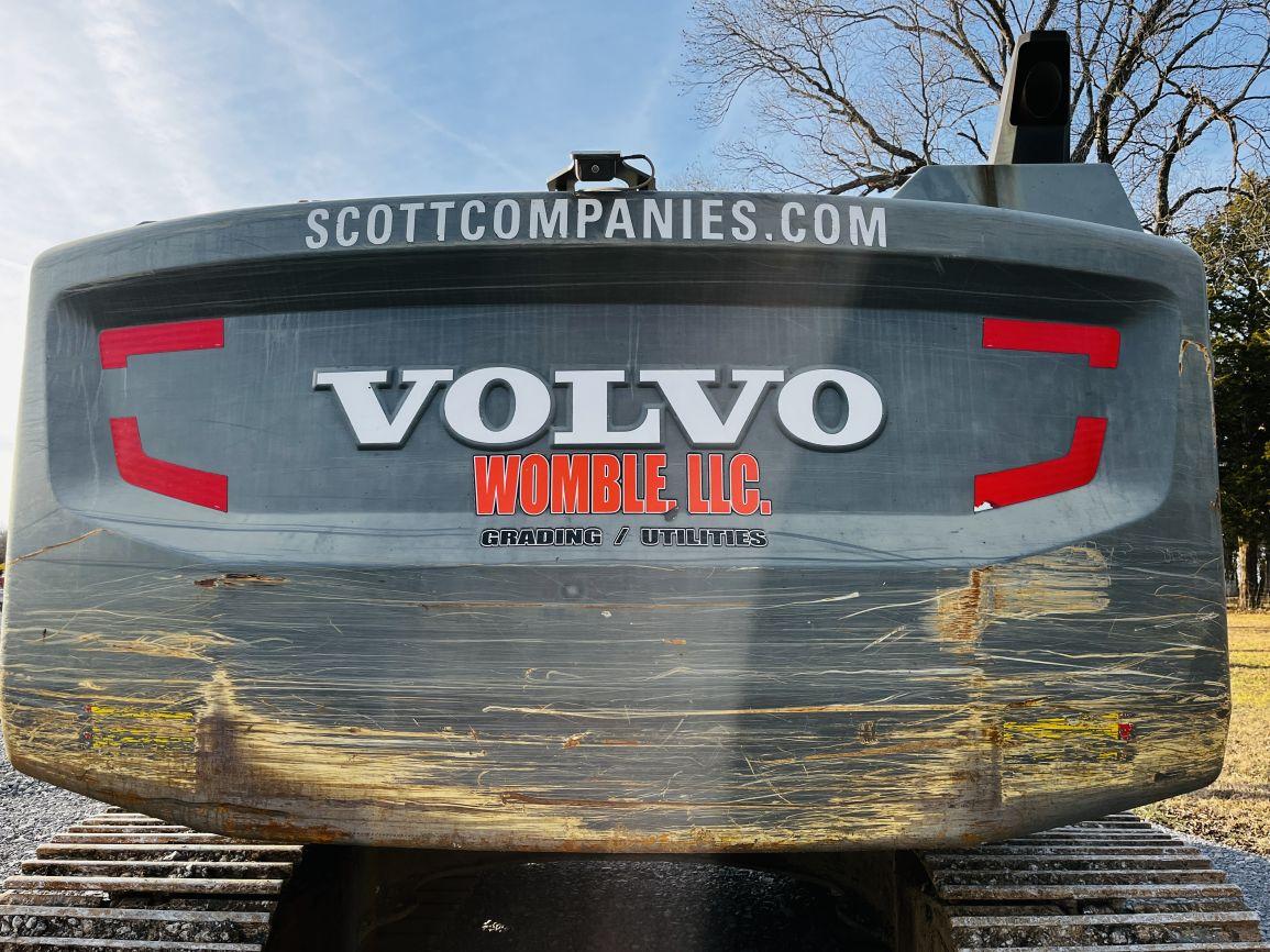 2015 Volvo EC300EL Hydraulic Excavator