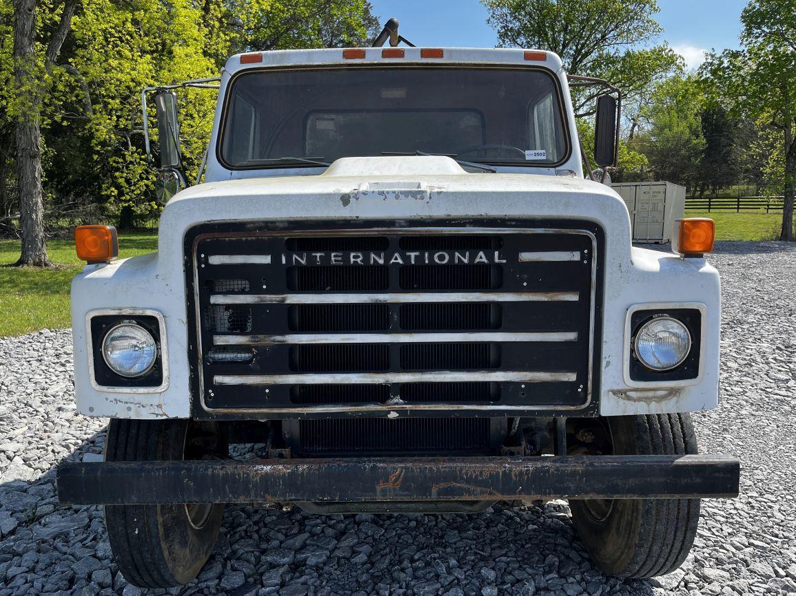 1981 INTERNATIONAL 1854 S/A Water Truck