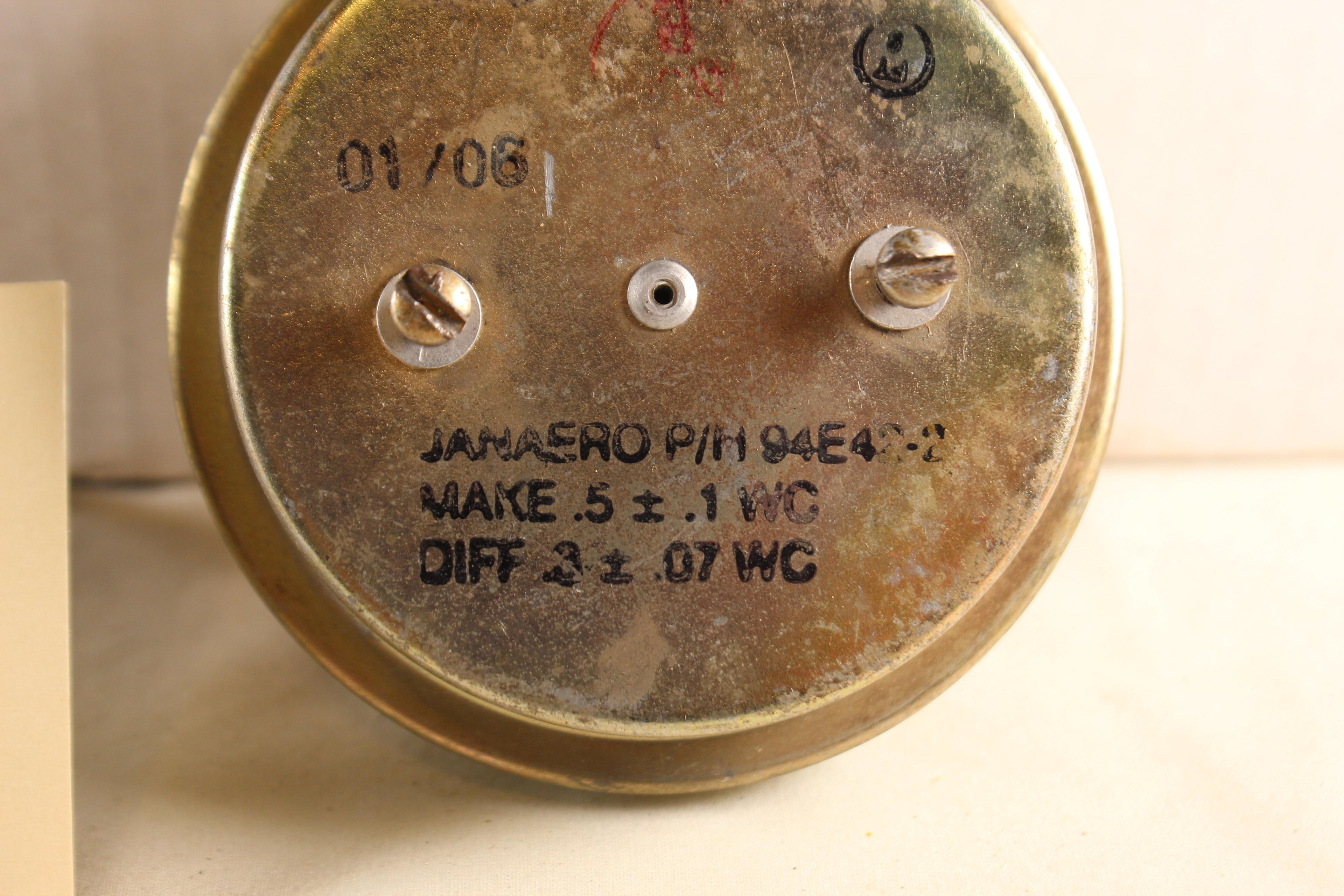 Janitrol Aircraft Combustible Heater Differential Pressure Controller PN 94E42-2