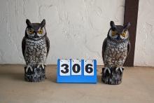 2 Decorative Owls