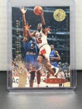 Michael Jordan 1995 Upper Deck He's Back #41
