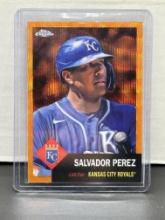 Salvador Perez 2022 Topps Chrome Platinum Orange Wave (#2/25) Refractor #329