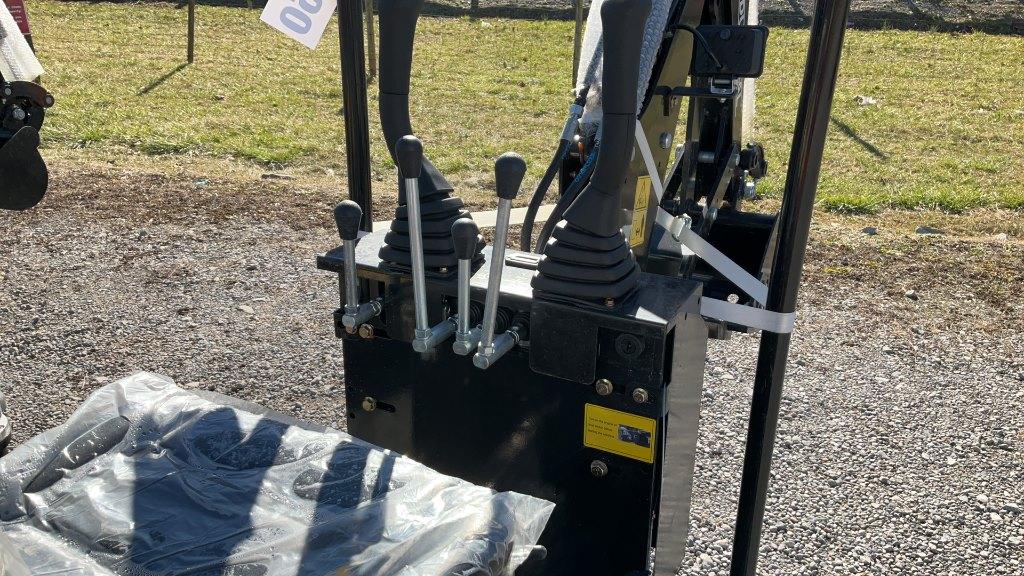 New Agrotk Industrial QS12R Mini Excavator