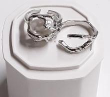 Silvery Rings