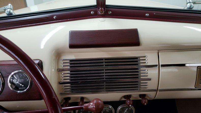 1940 Ford Deluxe Tudor Sedan -  Flathead V8