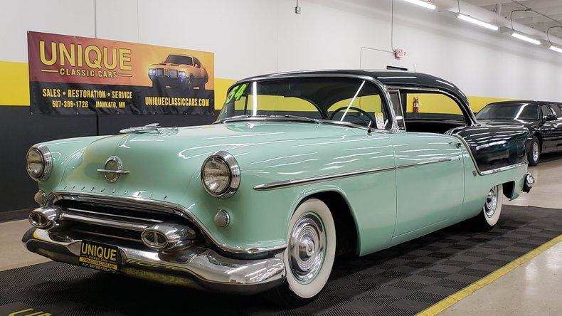 1954 Oldsmobile 88 2dr Holiday Coupe